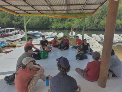 INREEF fieldwork discussion at the mangroves of Nusa Lembongan